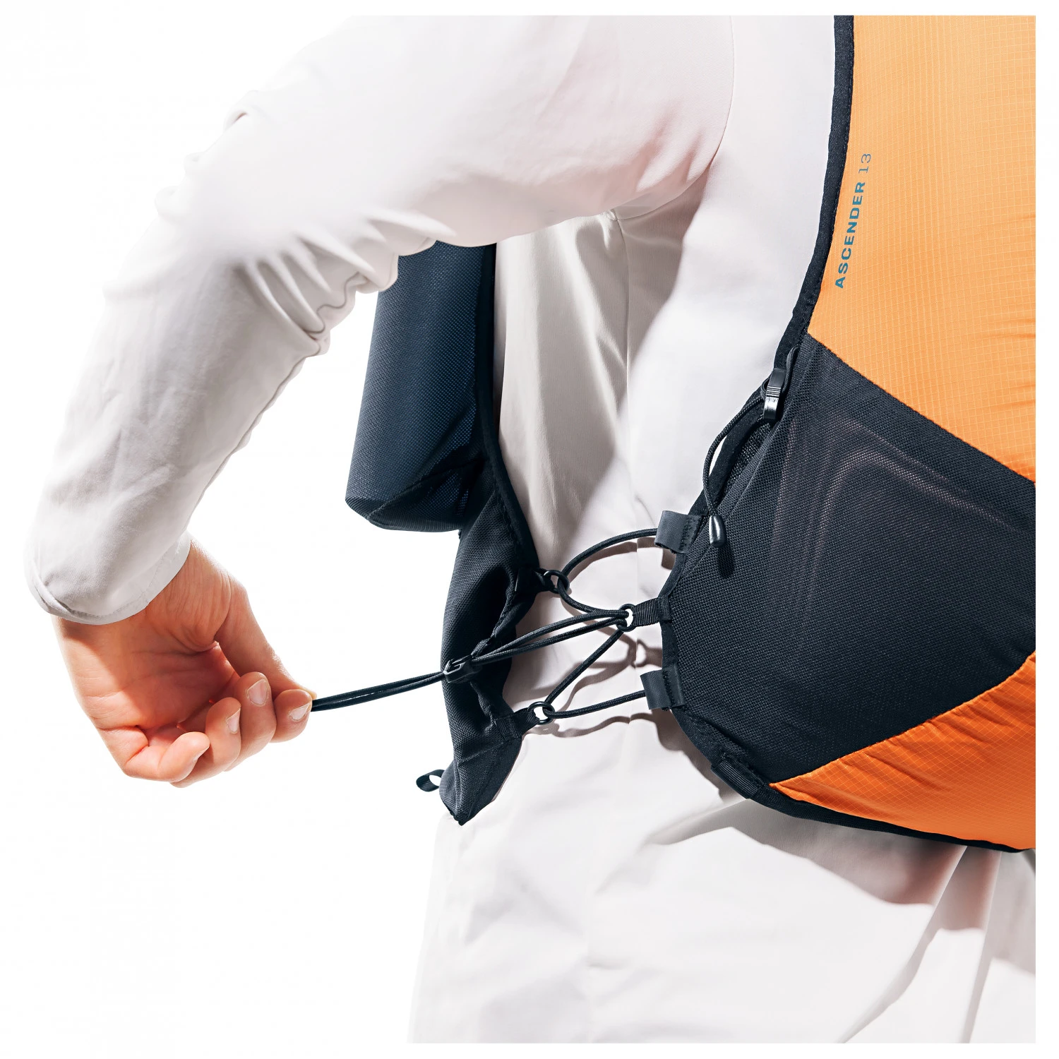 Deuter Ascender 7 - Trail Running Backpack 13 Deuter Ascender 7 - Trail Running Backpack - Image 11