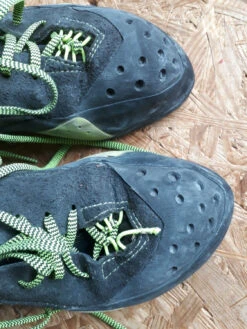 Scarpa Mago - Climbing Shoes -Camping Specialty Store scarpa mago chaussons descalade 48b89ea67c14109141cc5e02ed4f4b51 1