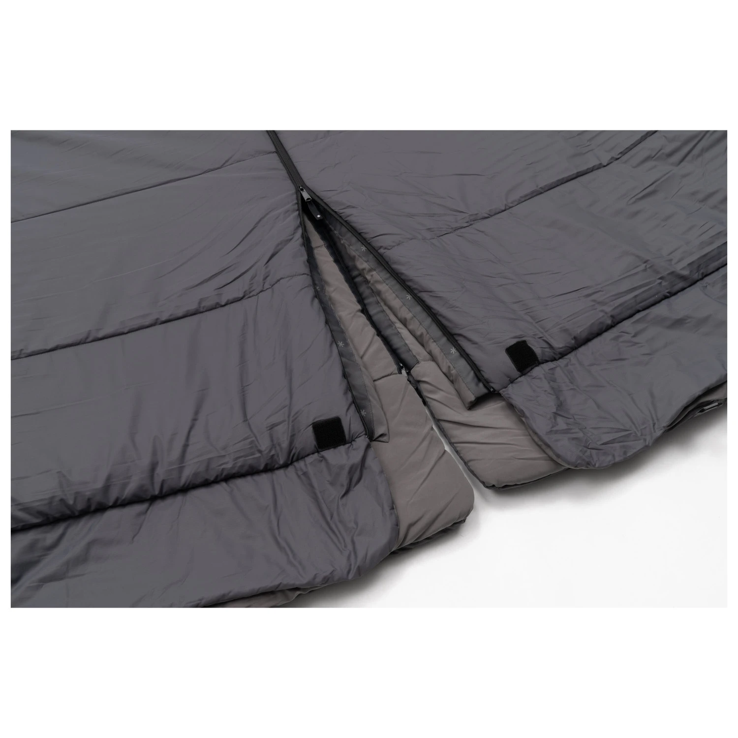 Snow Peak Sleeping Bag & Mat Plus - Hybrid Sleeping Bag 9 Snow Peak Sleeping Bag & Mat Plus - Hybrid Sleeping Bag - Image 7